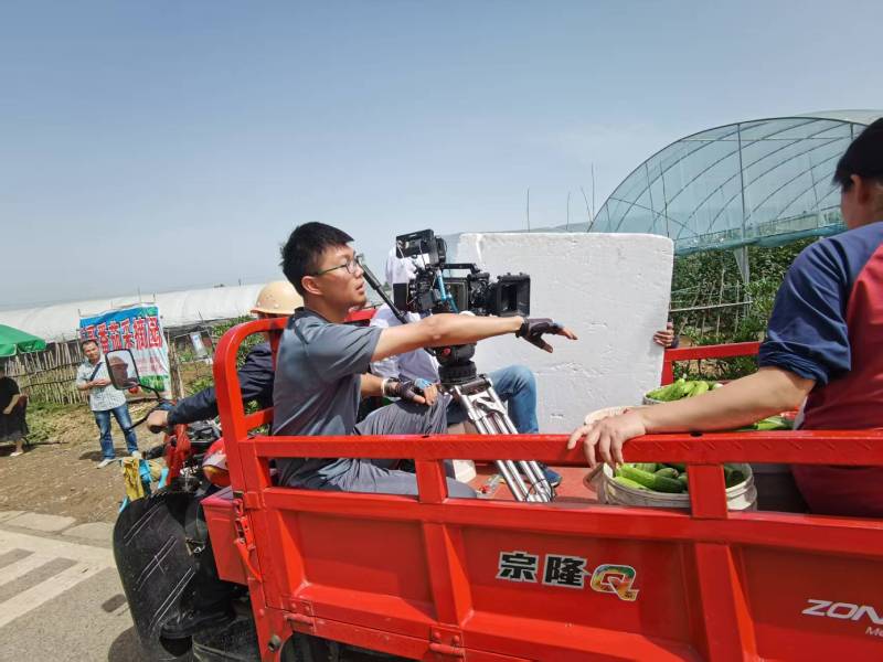 电商爆款背后的推手：莱芜产品视频拍摄公司精准捕捉卖点痛点